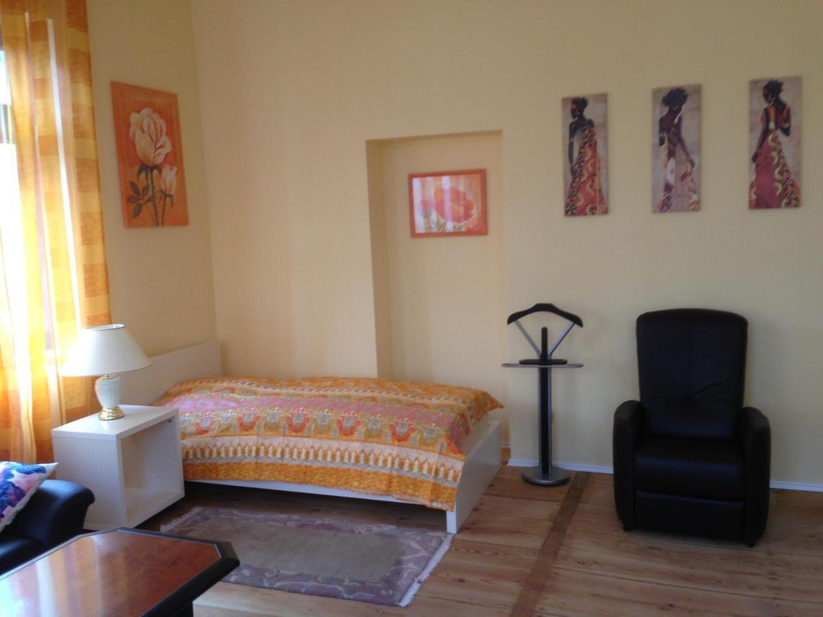 City Apartment In Nuernberg Стая снимка